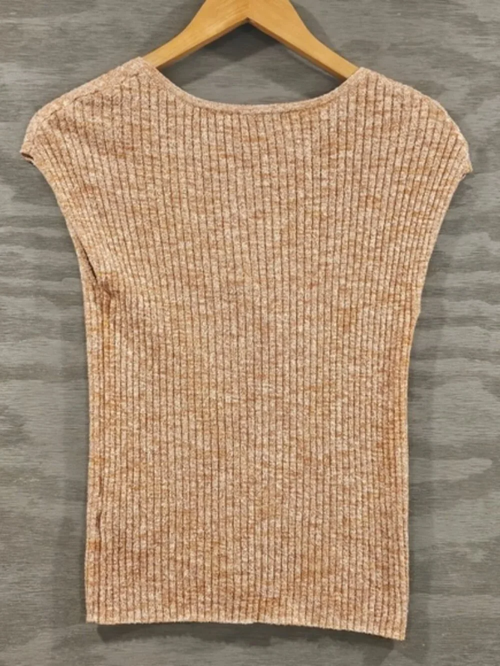 Madewell SZ S Button-Front Sleeveless Sweater Tee V-Neck Fitted Preppy Tan Knit - Picture 3 of 10